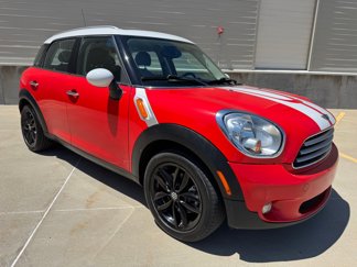 Used 2012 MINI Cooper Countryman image 1