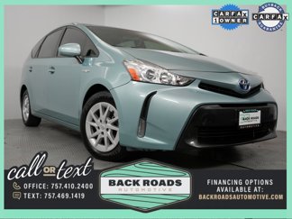 Used 2017 Toyota Prius V Three image 1
