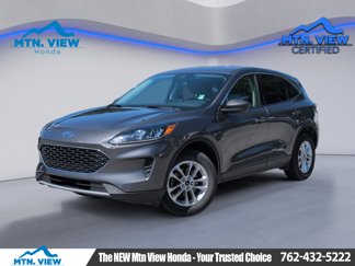 Used 2022 Ford Escape SE image 1