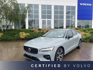 Used 2025 Volvo S60 B5 Core image 1