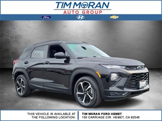 Used 2022 Chevrolet TrailBlazer RS w/ Sun and Liftgate Package image 1