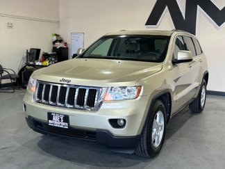 Used 2011 Jeep Grand Cherokee Laredo w/ Security & Convenience Group image 1