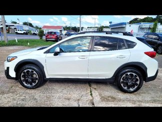 Used 2023 Subaru Crosstrek 2.0i Premium image 1