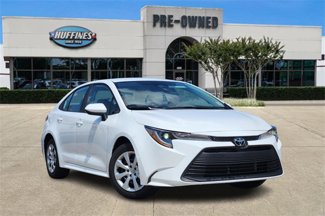 Used 2024 Toyota Corolla LE image 1