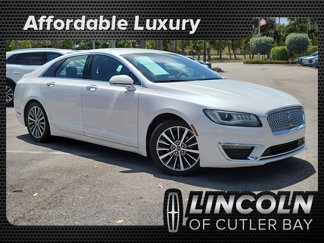 Used 2017 Lincoln MKZ Premiere image 1