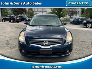 Used 2008 Nissan Altima 3.5 SL w/ Technology Pkg image 1