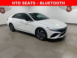 New 2025 Hyundai Elantra SEL image 1