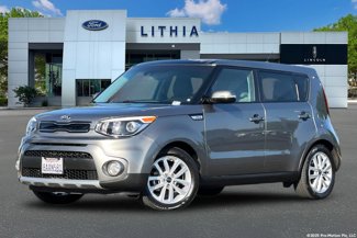 Used 2017 Kia Soul + w/ Primo Package image 1