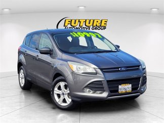 Used 2013 Ford Escape SE image 1