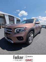 Used 2022 Mercedes-Benz GLB 250 4MATIC image 1