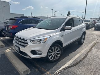 Used 2017 Ford Escape Titanium image 1