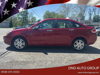 Used 2010 Ford Focus SEL image 1