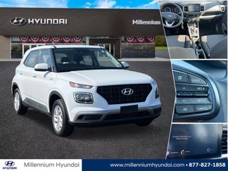 Used 2022 Hyundai Venue SE w/ Cargo Package image 1