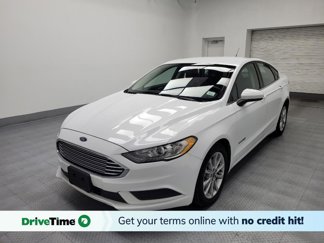 Used 2017 Ford Fusion SE image 1