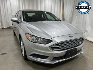Used 2018 Ford Fusion SE image 1