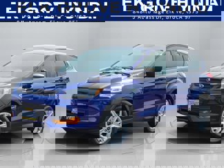 Used 2016 Ford Escape S image 1
