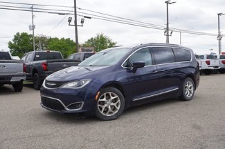 Used 2017 Chrysler Pacifica Touring-L Plus image 1