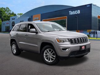 Certified 2018 Jeep Grand Cherokee Laredo image 1