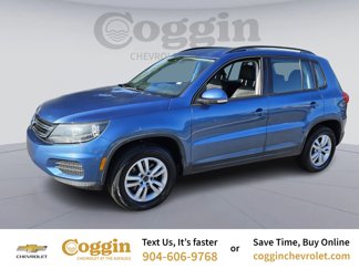 Used 2017 Volkswagen Tiguan S image 1