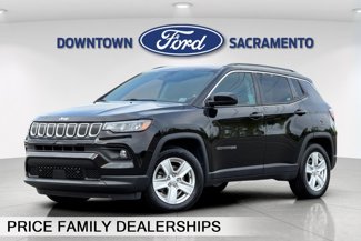 Used 2022 Jeep Compass Latitude w/ Sun and Sound Group image 1