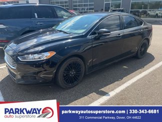 Used 2016 Ford Fusion SE w/ Equipment Group 202A image 1