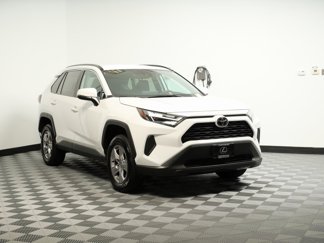 Used 2022 Toyota RAV4 XLE image 1