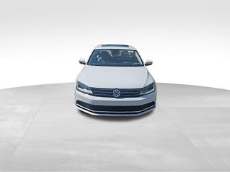 Used 2017 Volkswagen Jetta SE video 2