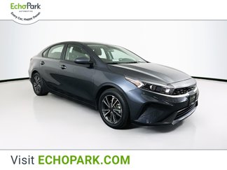 Used 2023 Kia Forte LXS image 1