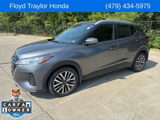 Used 2023 Nissan Kicks SV image 1