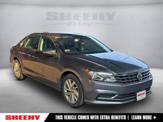 Used 2018 Volkswagen Passat 2.0T SE image 1