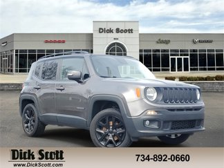 Used 2016 Jeep Renegade Latitude image 1