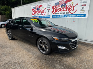 Used 2022 Chevrolet Malibu LT image 1