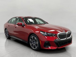 Certified 2025 BMW 530i xDrive w/ M Sport Package video 1