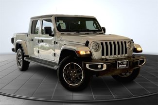 Used 2022 Jeep Gladiator Overland w/ Popular Equipment Package image 1