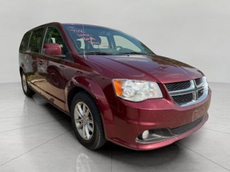 Used 2018 Dodge Grand Caravan SXT image 1