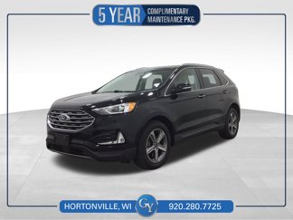 Used 2020 Ford Edge Titanium image 1