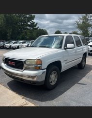 Used 2004 GMC Yukon SLE image 1
