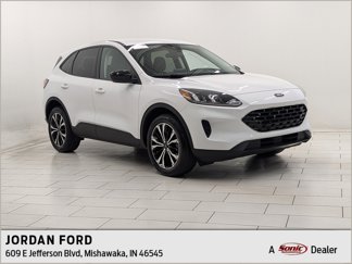 Used 2022 Ford Escape SE w/ SE Sport Appearance Package image 1