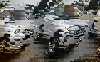 Used 2019 Ford Explorer Limited w/ Class III Trailer Tow Package image 1