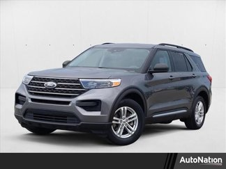 Used 2022 Ford Explorer XLT image 1