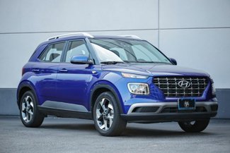 Used 2022 Hyundai Venue SEL image 1
