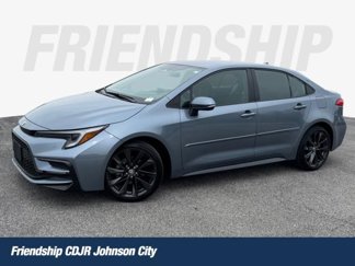 Used 2024 Toyota Corolla SE image 1