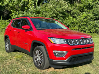 Used 2019 Jeep Compass Latitude image 1