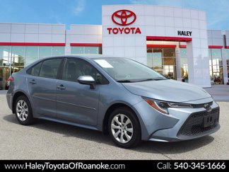 Used 2020 Toyota Corolla LE image 1