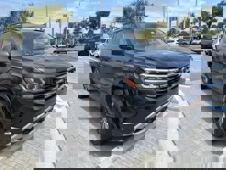Used 2021 Volkswagen Atlas SE image 1