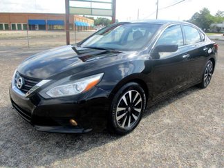 Used 2018 Nissan Altima 2.5 SV image 1