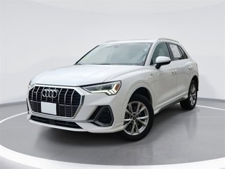 Used 2023 Audi Q3 2.0T Premium image 1