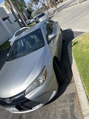 Used 2016 Toyota Camry SE image 1