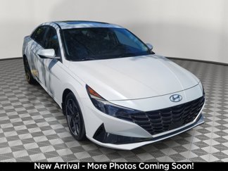Used 2022 Hyundai Elantra SEL w/ Convenience + Premium Package image 1