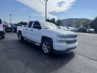 Used 2017 Chevrolet Silverado 1500 Custom w/ Custom Convenience Package image 1